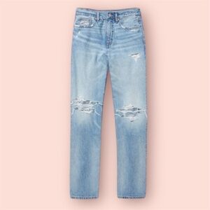 AE Ripped Low-Rise Baggy Straight Jean